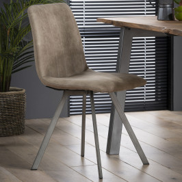 Industriele vintage eetstoel gestoffeerd