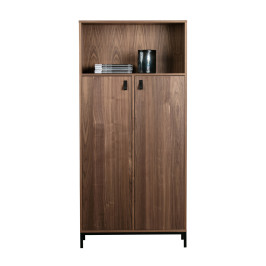 Kast van noten hout